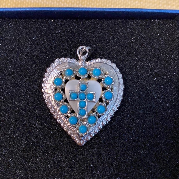 Heart Charm for necklace - Picture 5 of 9